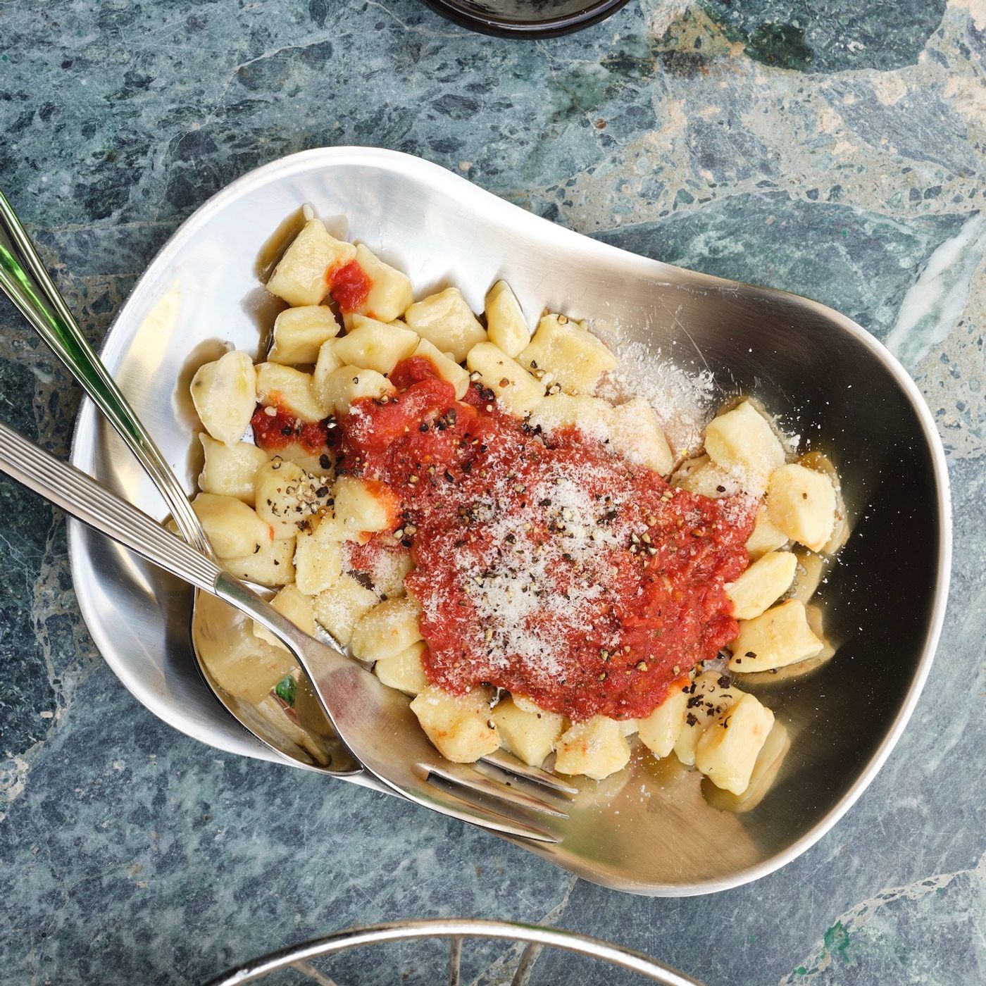 Odette Williams makes Gnocchi with Luxurious Pomodoro