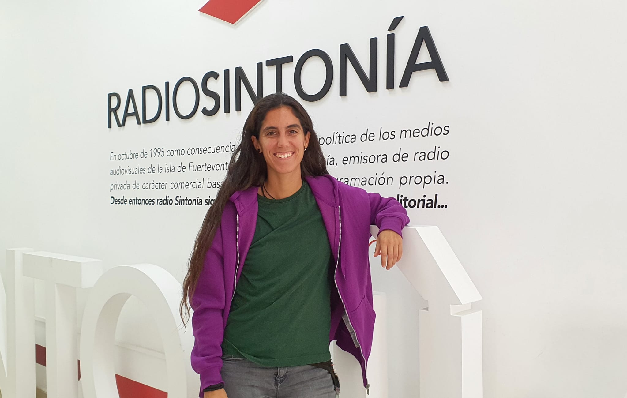 ⁣Idaira Martín se dedica a la formación y sensibilización en materia de diversidad de género violencias machistas y autodefensa feminista