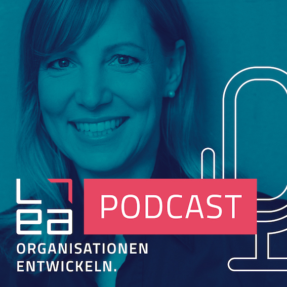 123. Als weibliche Führungskraft in Tech? (mit Sophie Bieber und Christina Grubendorfer)