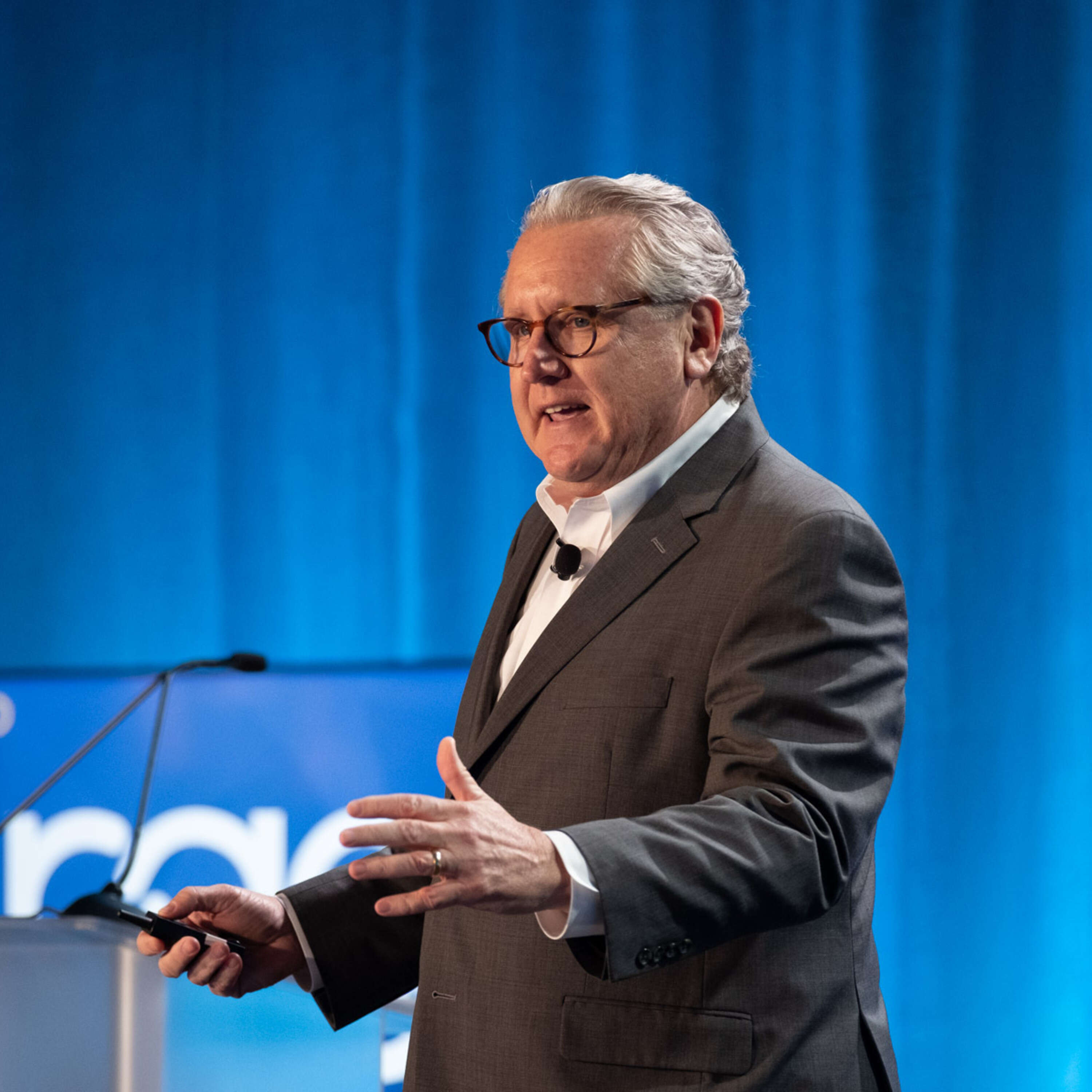 High-Tech, High-Touch: Mark Schaefer Shares Emerging Trends in Corporate Branding