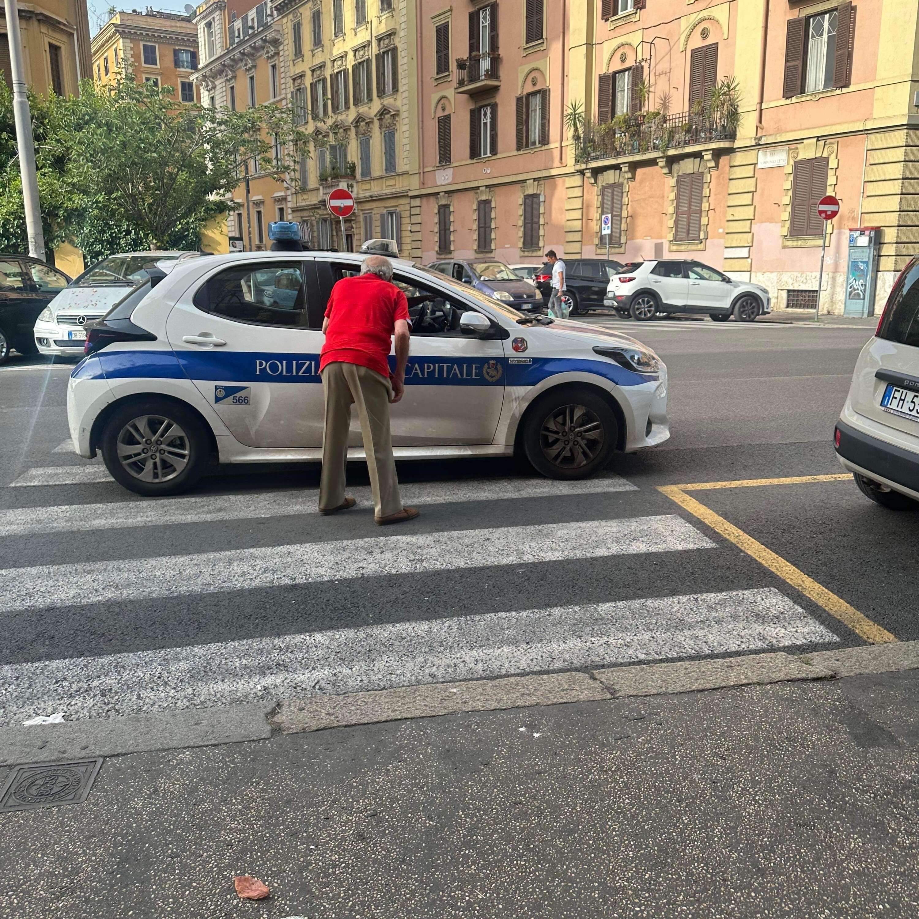 It's Roma! (Protestors & Taxi Ride)