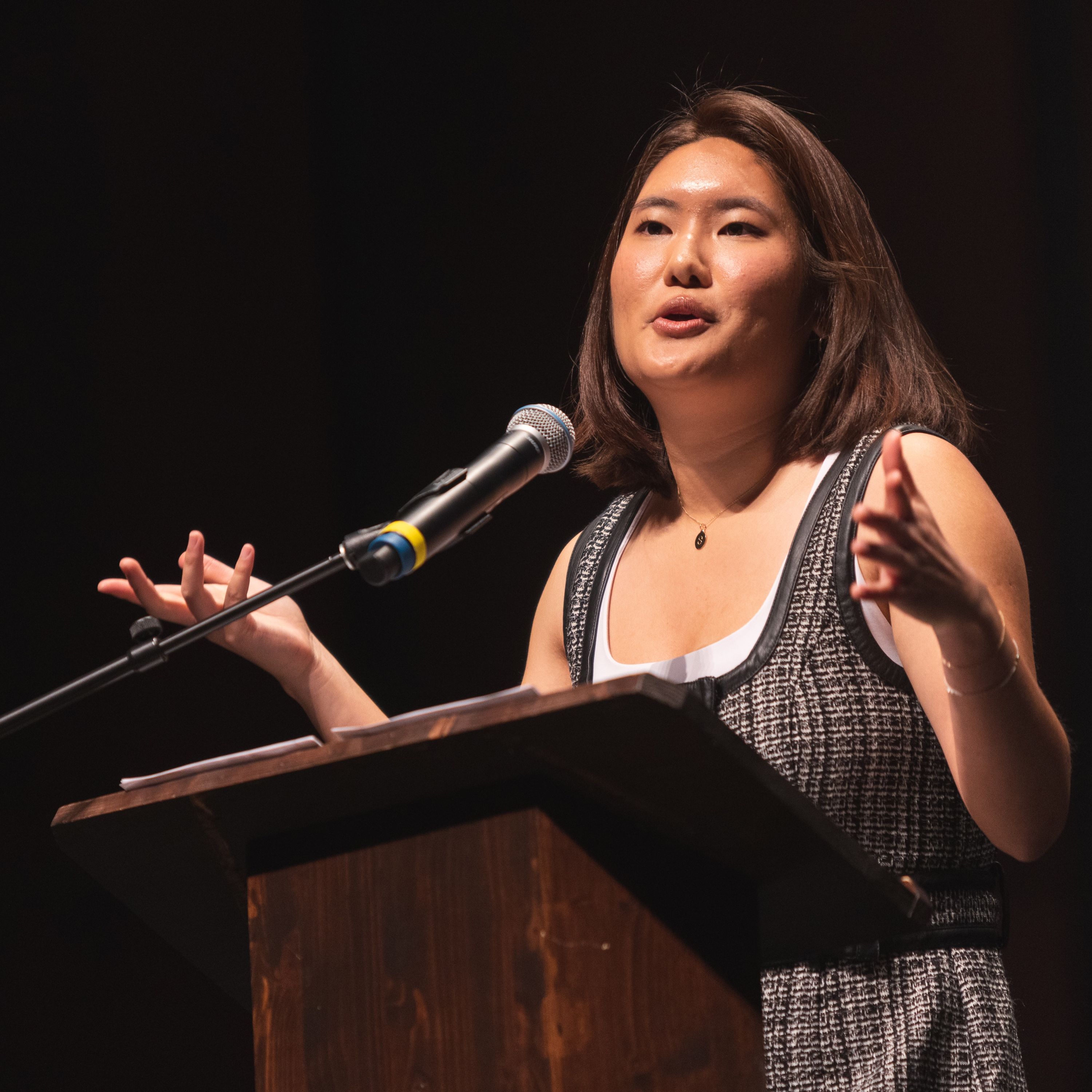 SEVEN Talk, by Sophie Cho ’23: “Searching Beyond the Well”