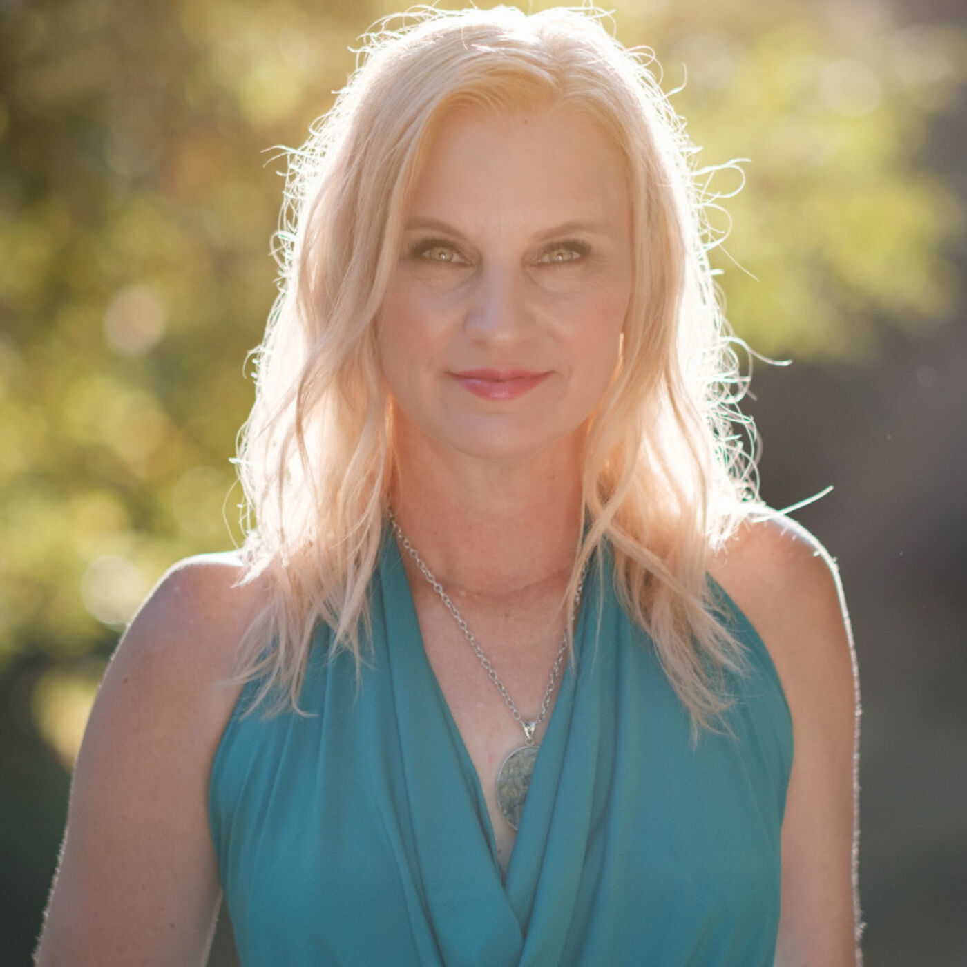 ⁣Mysteries of Animal Telepathy Revealed with Tricia Carr