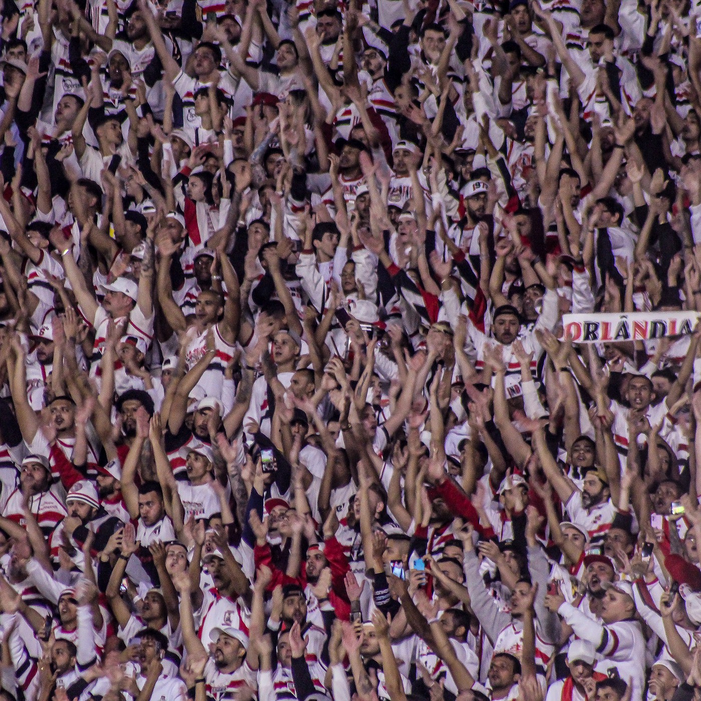 Pela primeira vez em 63 anos, São Paulo chega a mais de 40 mil torcedores em 10 jogos seguidos no Morumbi