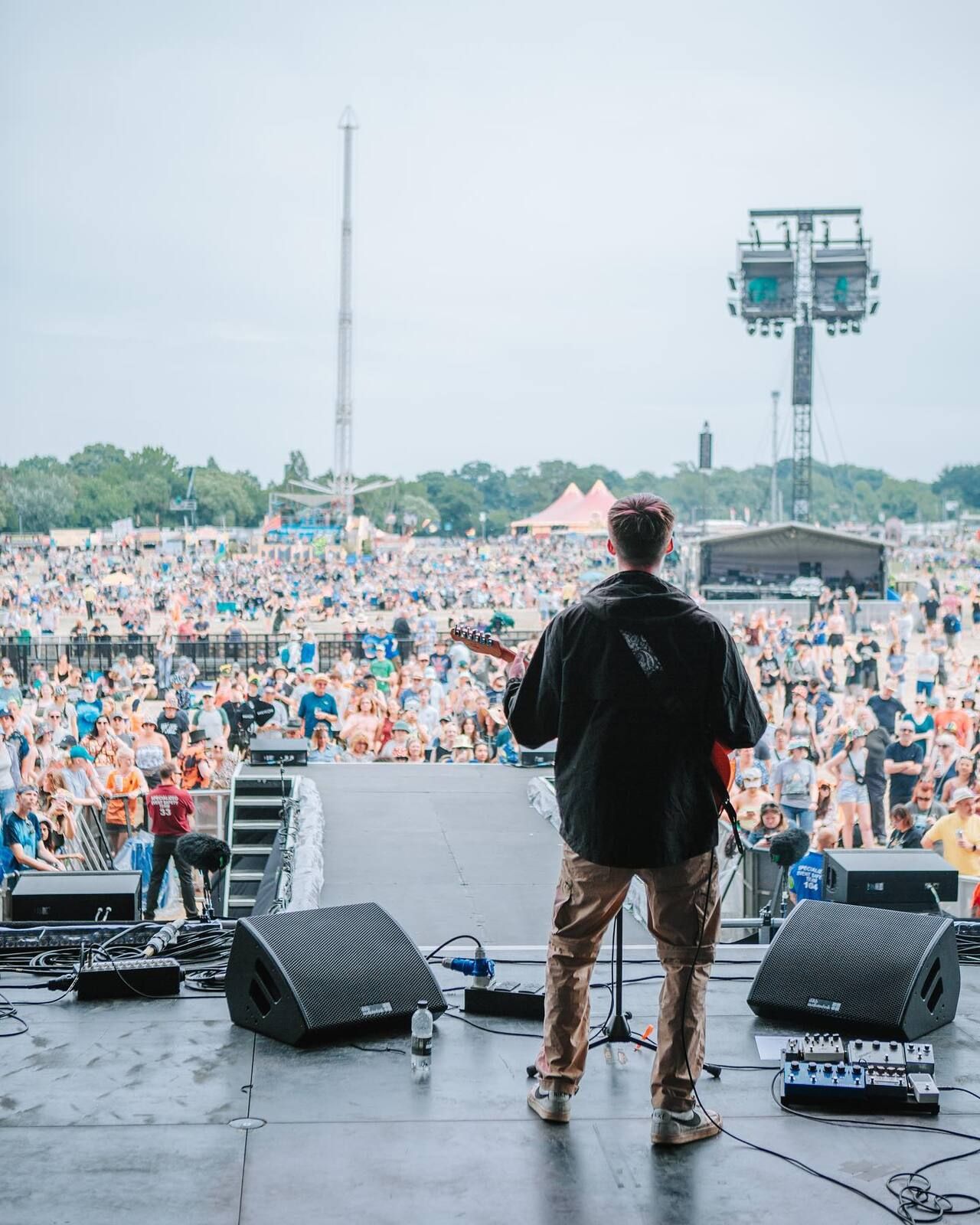 Nick Painless chats with The Optimists (Post Main Stage Performance)