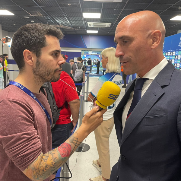 ⁣Entrevista | Luis Rubiales, Miranda y Sergio Gómez, en 'El Larguero': "Hay que sentirse orgullosos de esta familia porque hemos hecho un gran torneo"