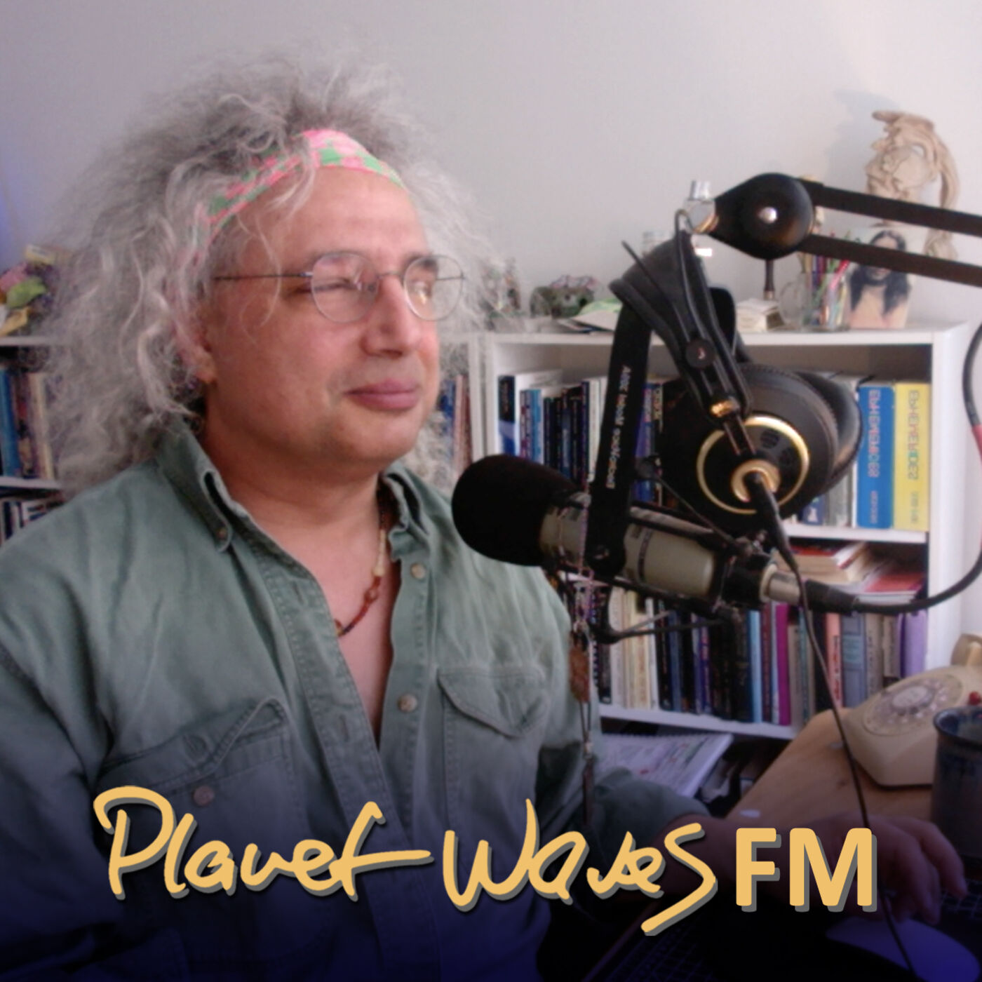 Planet Waves FM 