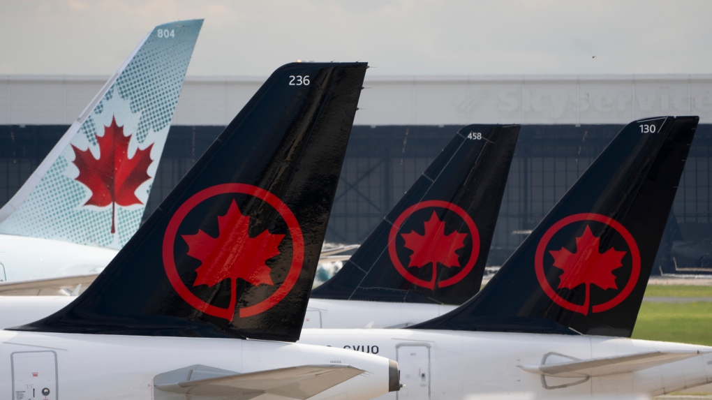 ⁣A Black family kicked off an Air Canada flight says they were discriminated against