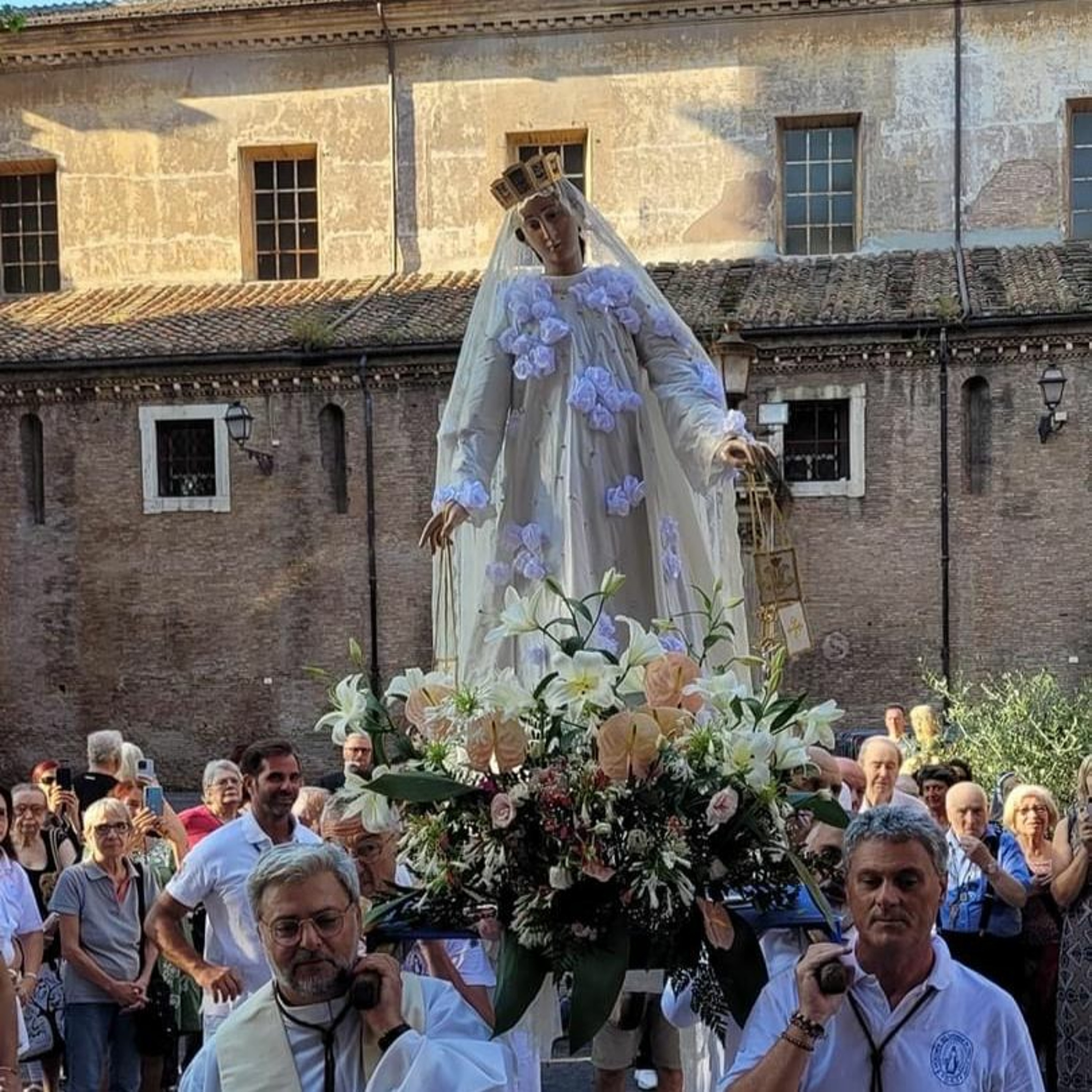 Scuntrata avec Iviu Pasquali a guardia corsa papale A Madonna Fiumarola