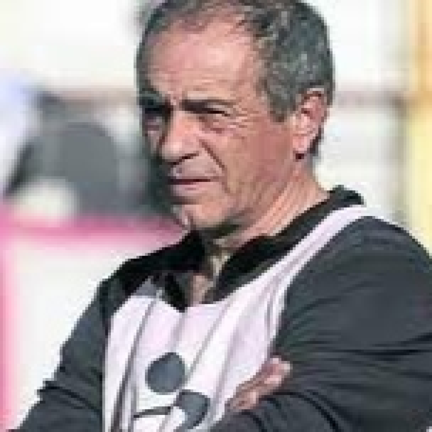 ⁣En "Caf&eacute; con Historia " una charla a fondo con Mario Rizzi