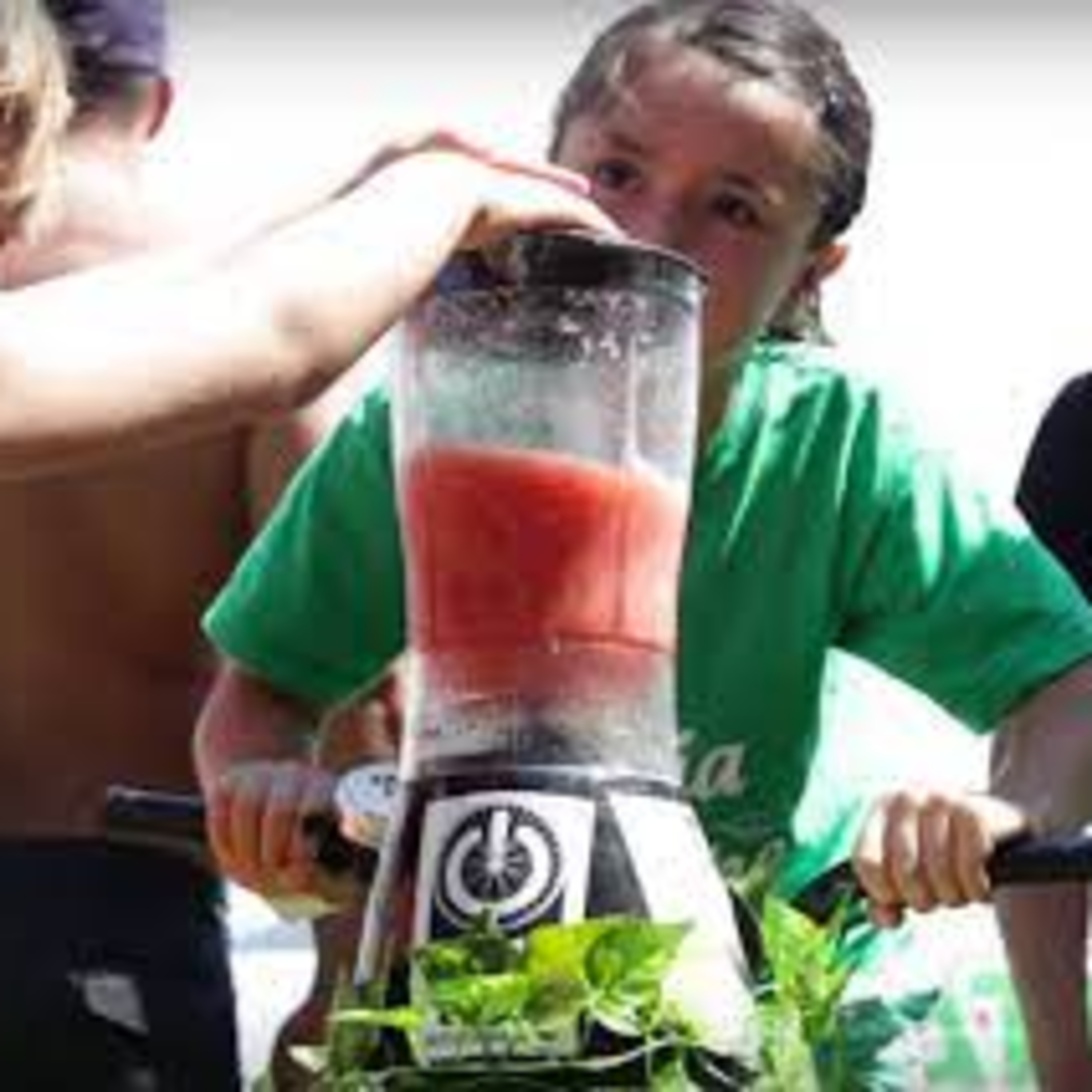 ⁣2.24 BICICLETA E COMPANHIA - PEDALE PELO SEU SUCO