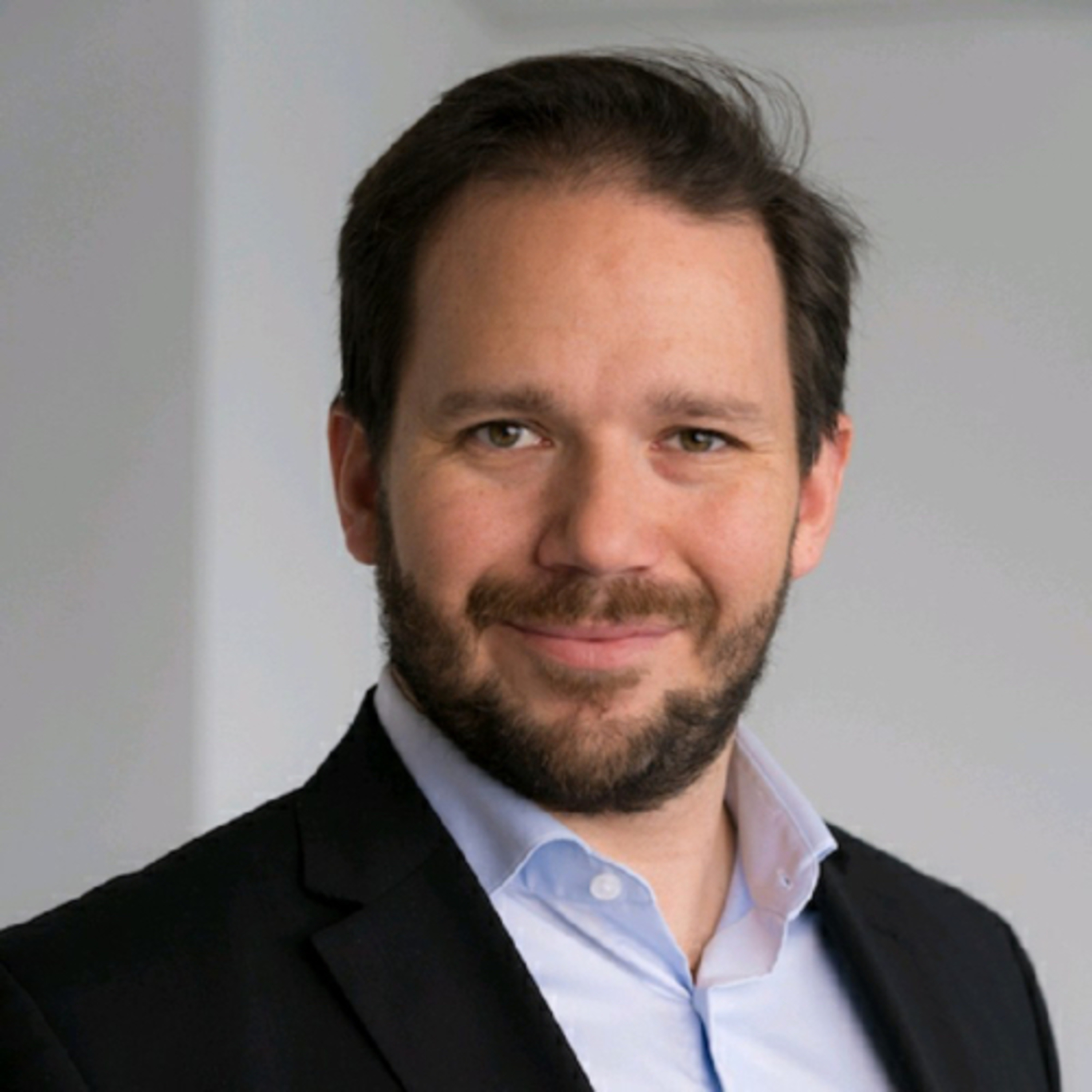 ⁣Severin Meister, über Safaris, Satelliten und Investments