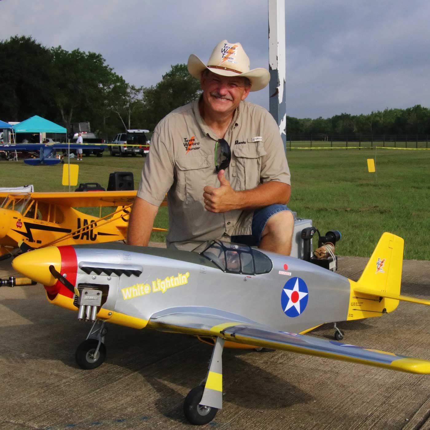 Warbird Radio - Randy Larsen and Texas Warbird Thunder - Ep 654