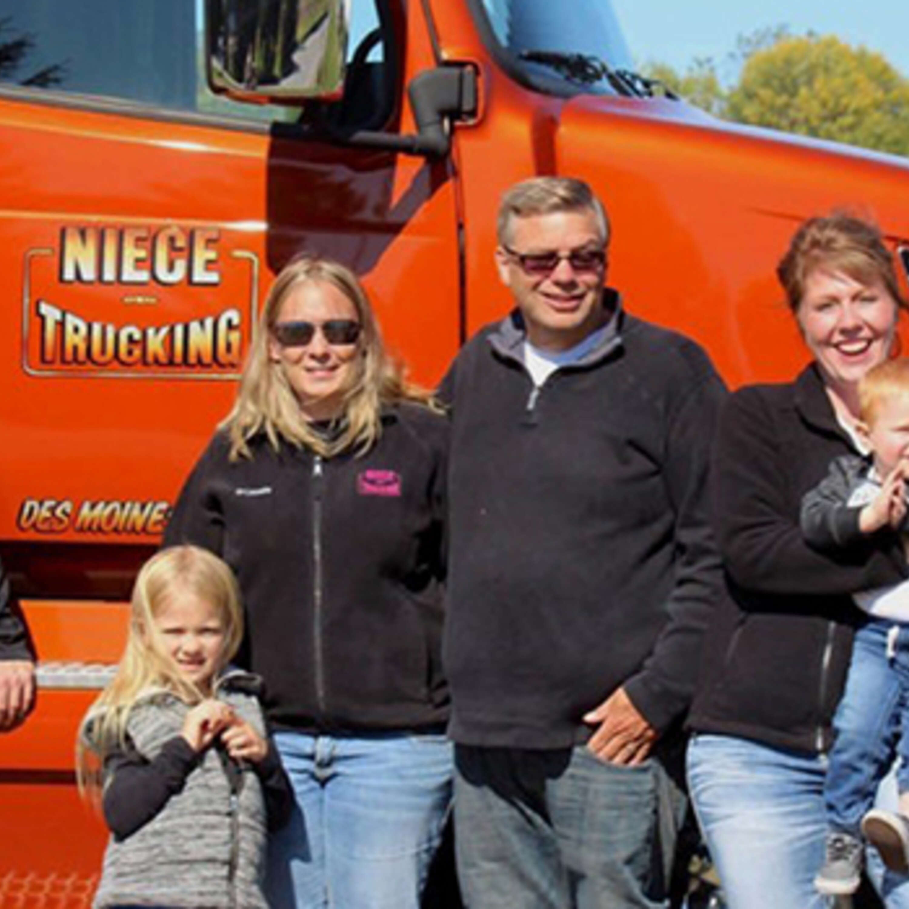 Niece Trucking Becomes a Midwest Trucking Powerhouse