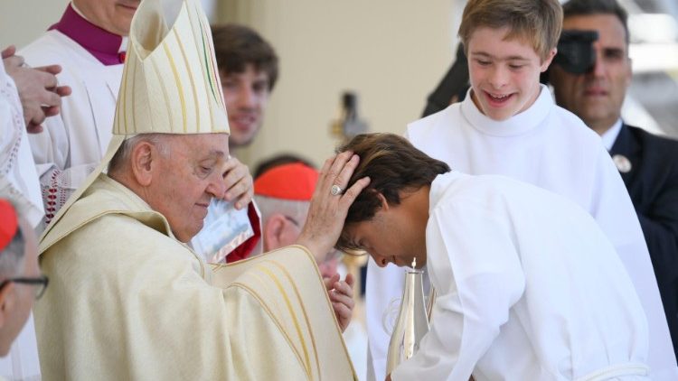 ⁣Radio vaticaan: Apostolische reis van paus Franciscus naar Portugal van 2 tot 6 augustus – Deel 3 – Brief aan de priester van het bisdom Rome