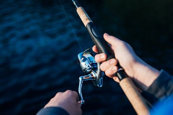 John MacKenzie chats with Rob Erskine, owner of Tackle World on Aumuller Street, for his response to a listener who asked if the CRC can ban fishing on the Esplanade if its falls beyond local council boundaries.