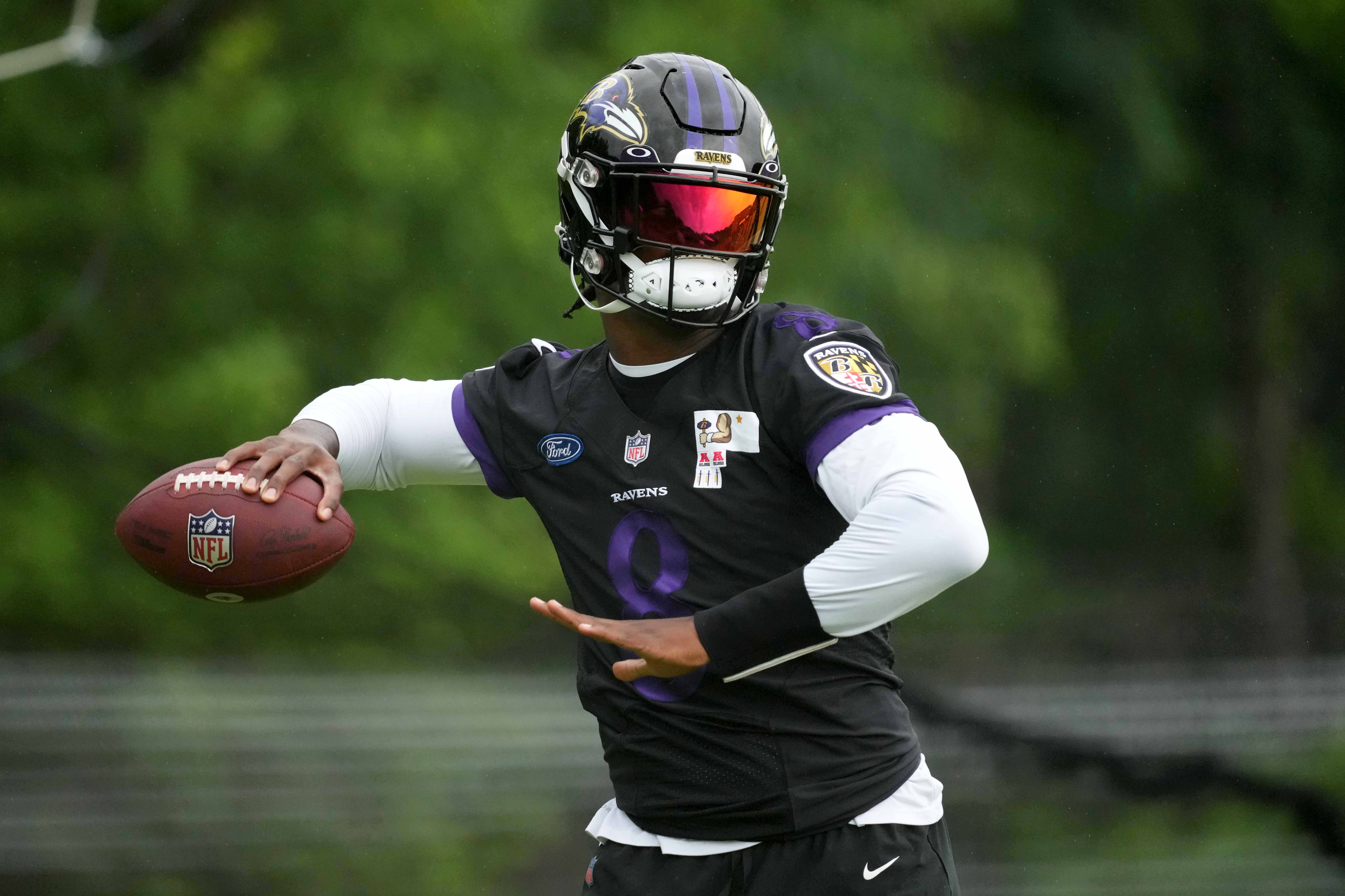 Ravens added weapons, now Lamar Jackson must improve deep-ball accuracy