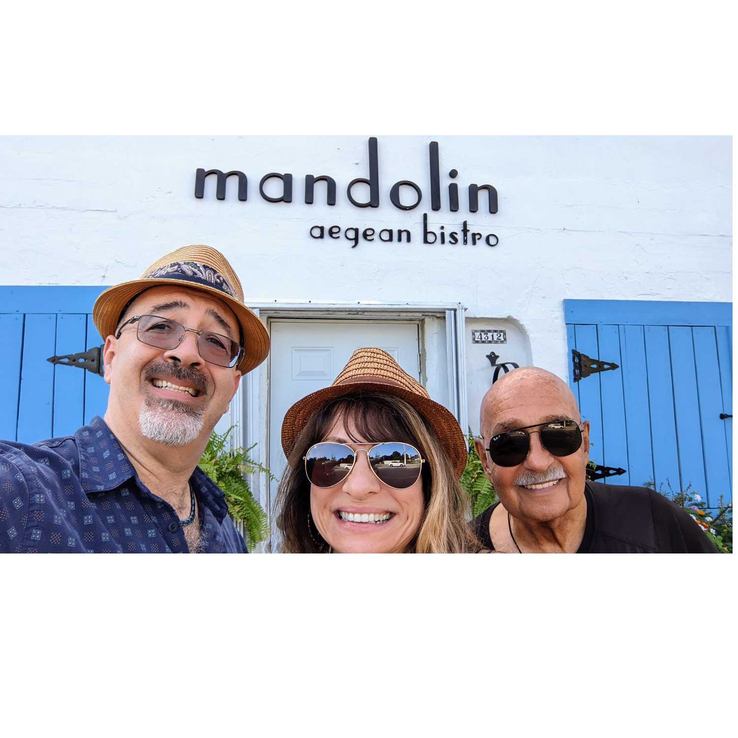 ⁣SoFloDinings review of Mandolin Aegean Bistro