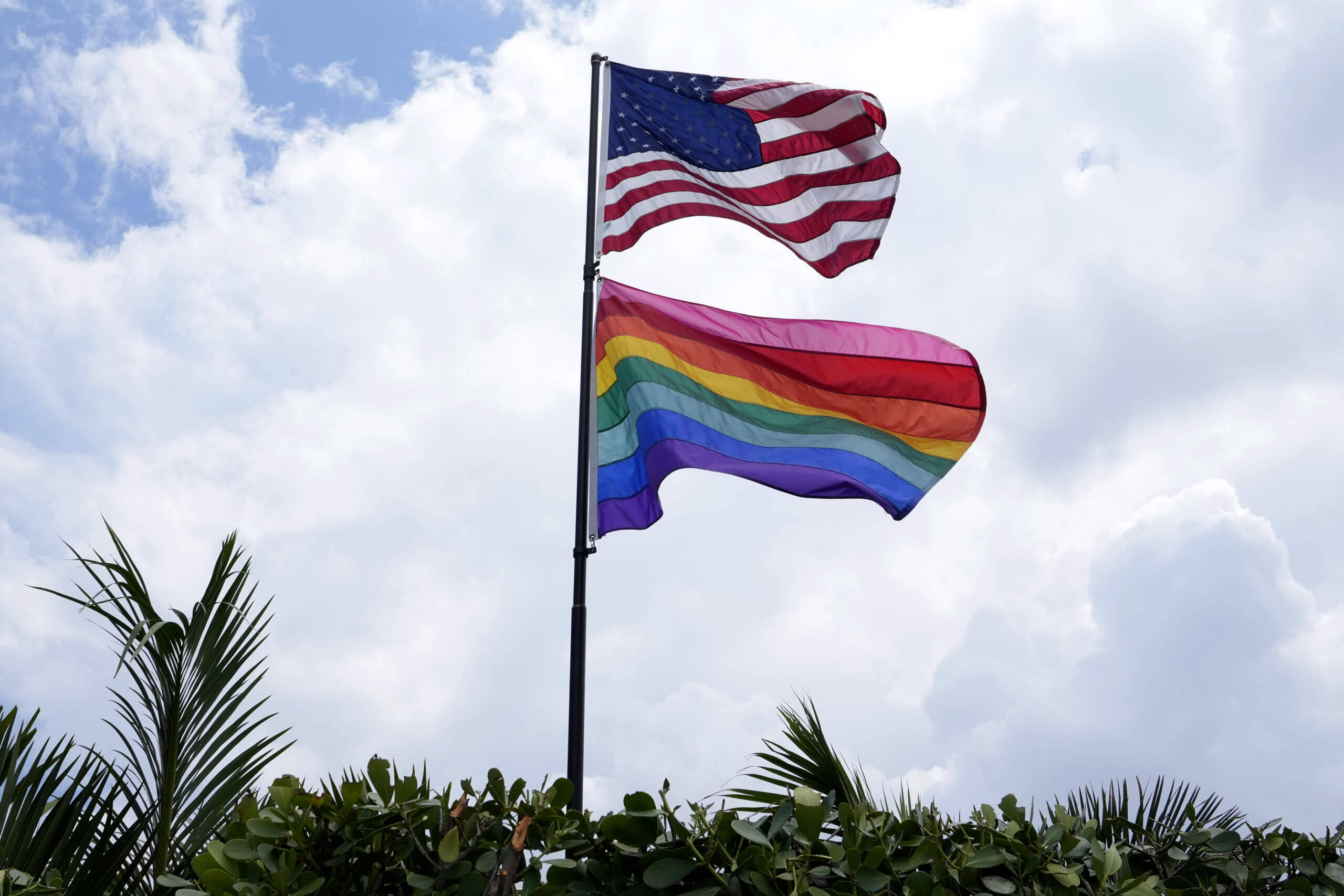  A group of parents is pushing back on DeSantis' anti-LGBTQ+ restrictions in Florida schools 