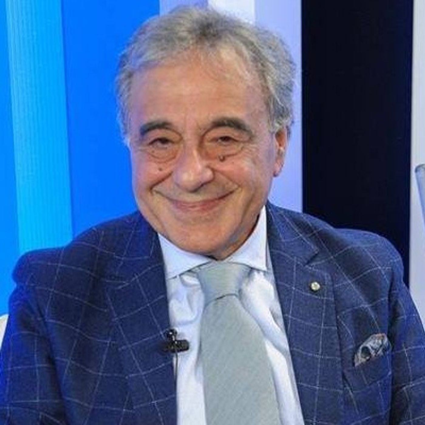 28.09.2017 Rino Cesarano ci racconta i suoi MIGLIORI ANNI su Radio Amore