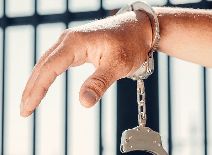 John MacKenzie chats with Dr. Terry Goldsworthy, Associate Professor in Criminology at Bond University, about policing recidivism and juvenile repeat offenders.