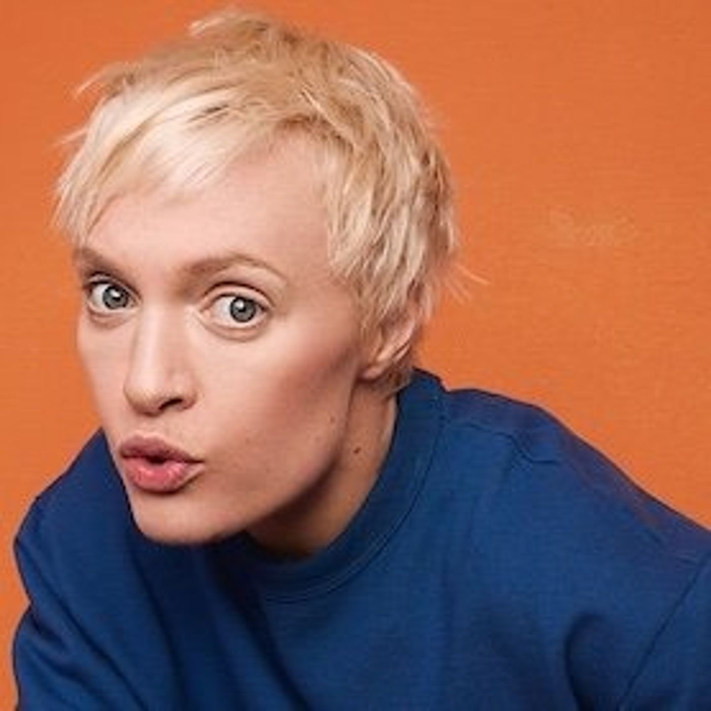 ⁣Emma Willmann - Comedian + Actress