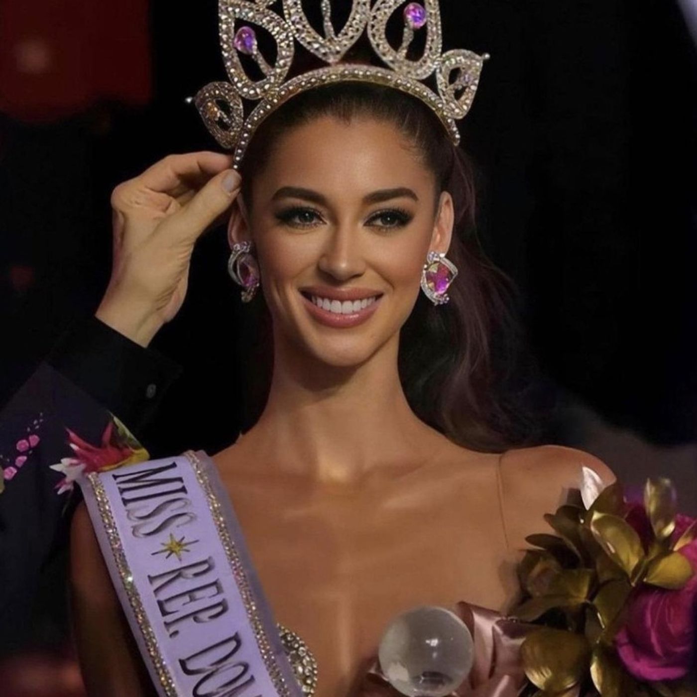 ⁣LEONEL LIRIO y GIANNINA AZAR sobre la nueva Miss República Dominicana