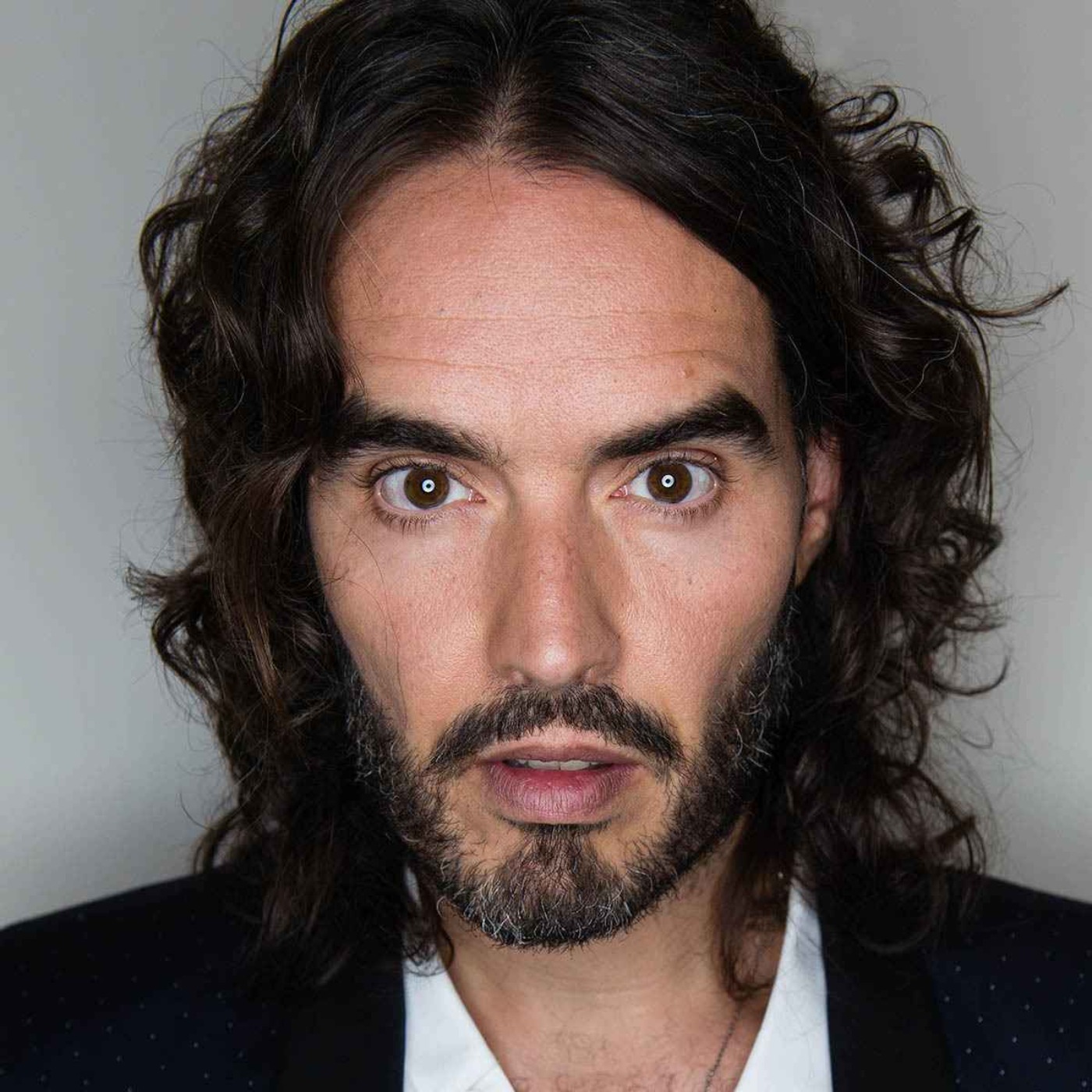 ⁣Ep 688: Russell Brand: the allegations, and his response