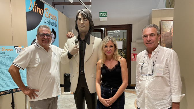 ⁣Visitamos 'Nino Bravo, la exposición'