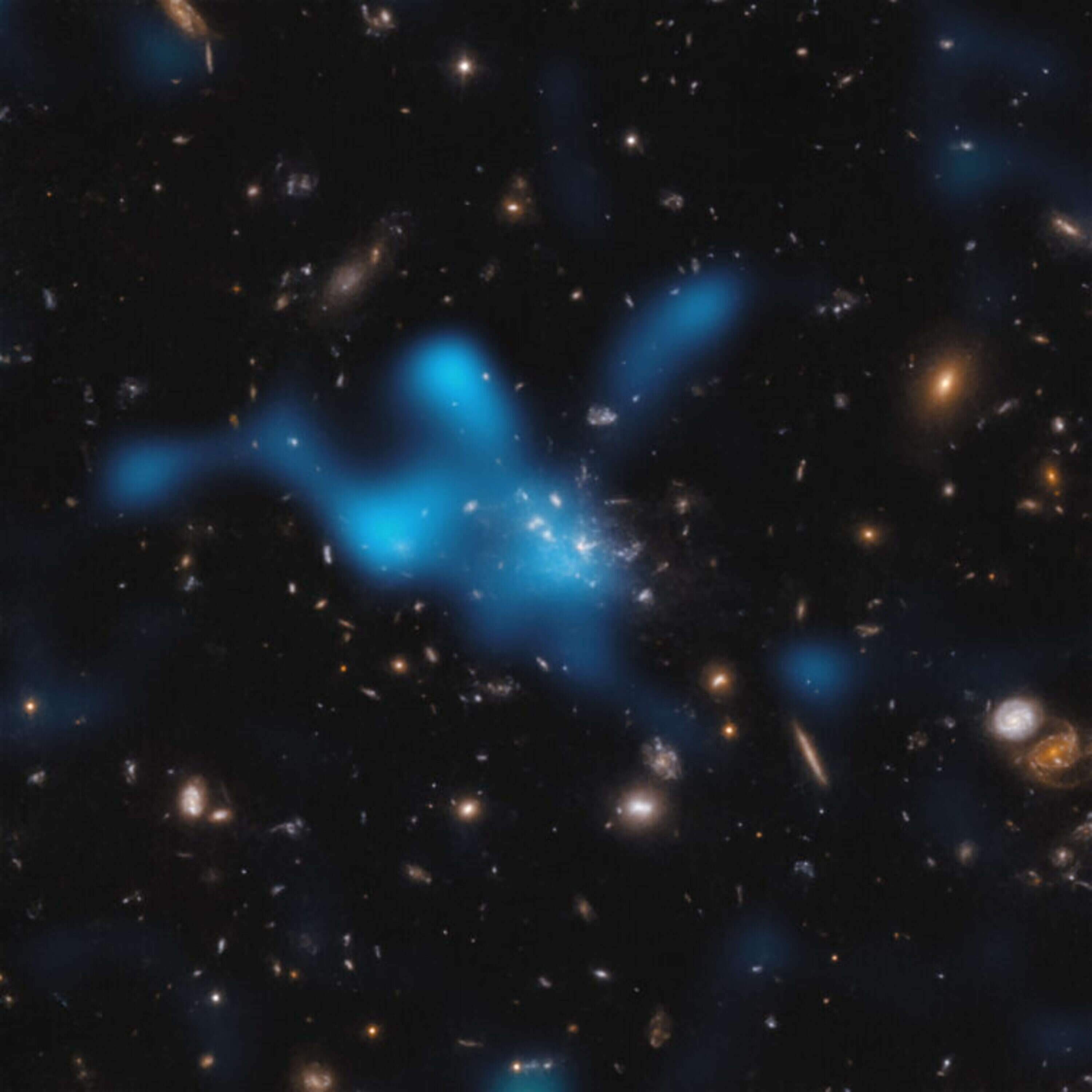 Astronomers witness the birth of a very distant cluster of galaxies from the early Universe