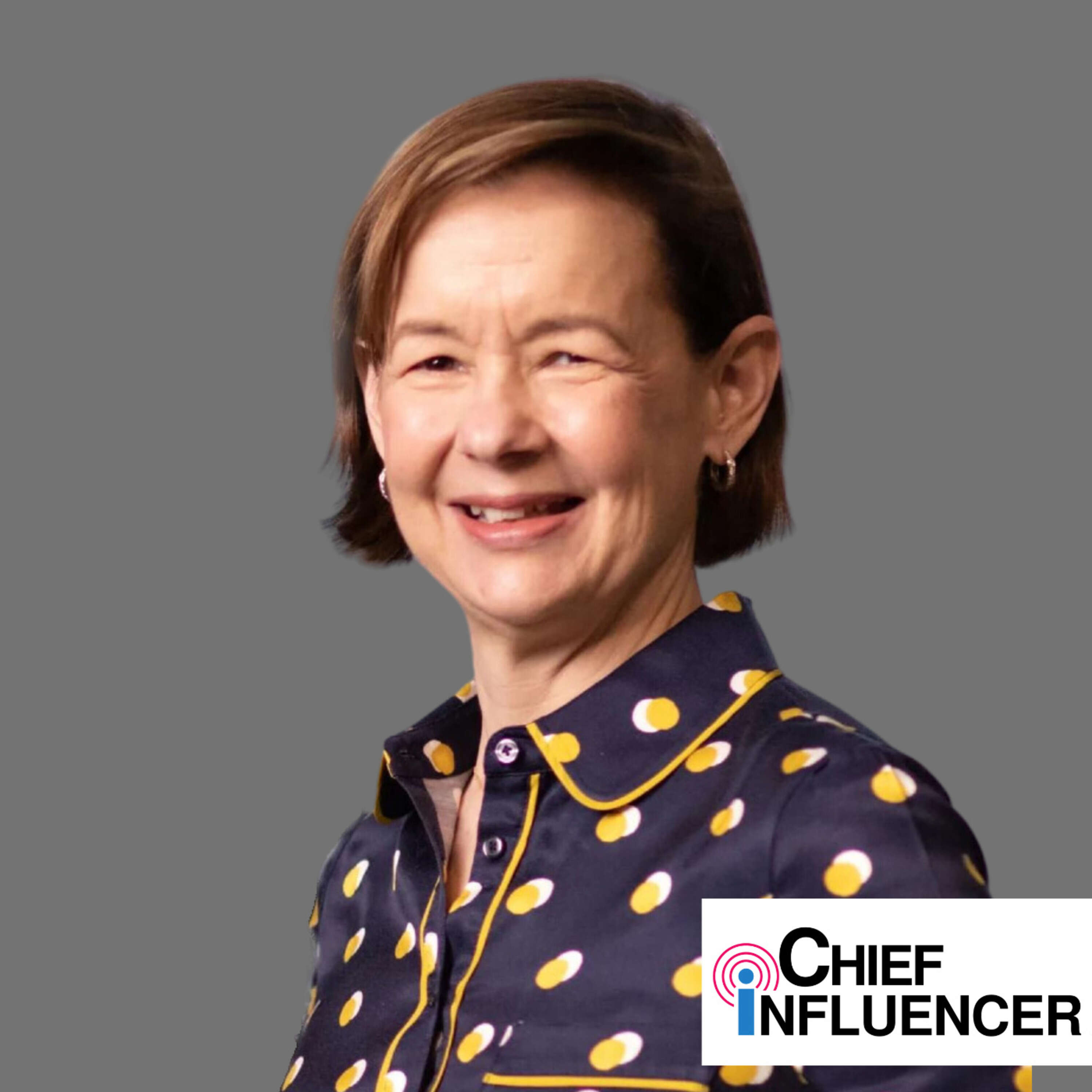 ⁣Sharon McBride on Helping Others With a Servant’s Heart - Chief Influencer - Episode # 016