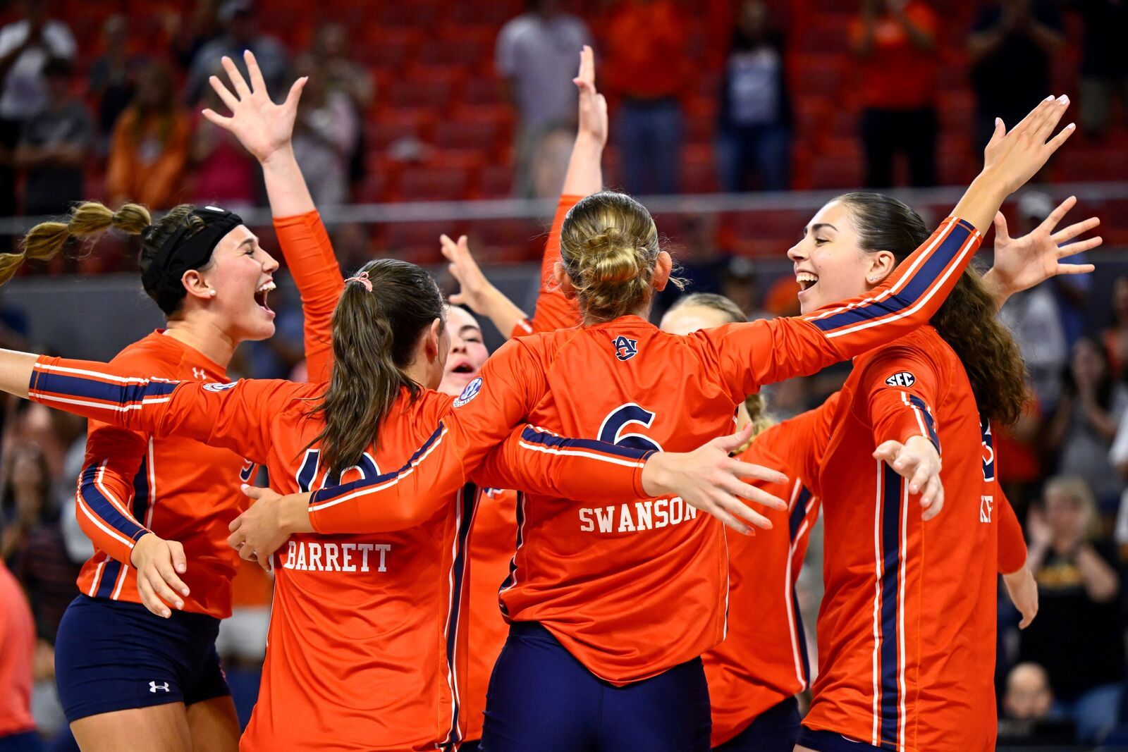 ⁣This Week in Auburn Volleyball with Head Coach Brent Crouch 9/19/23