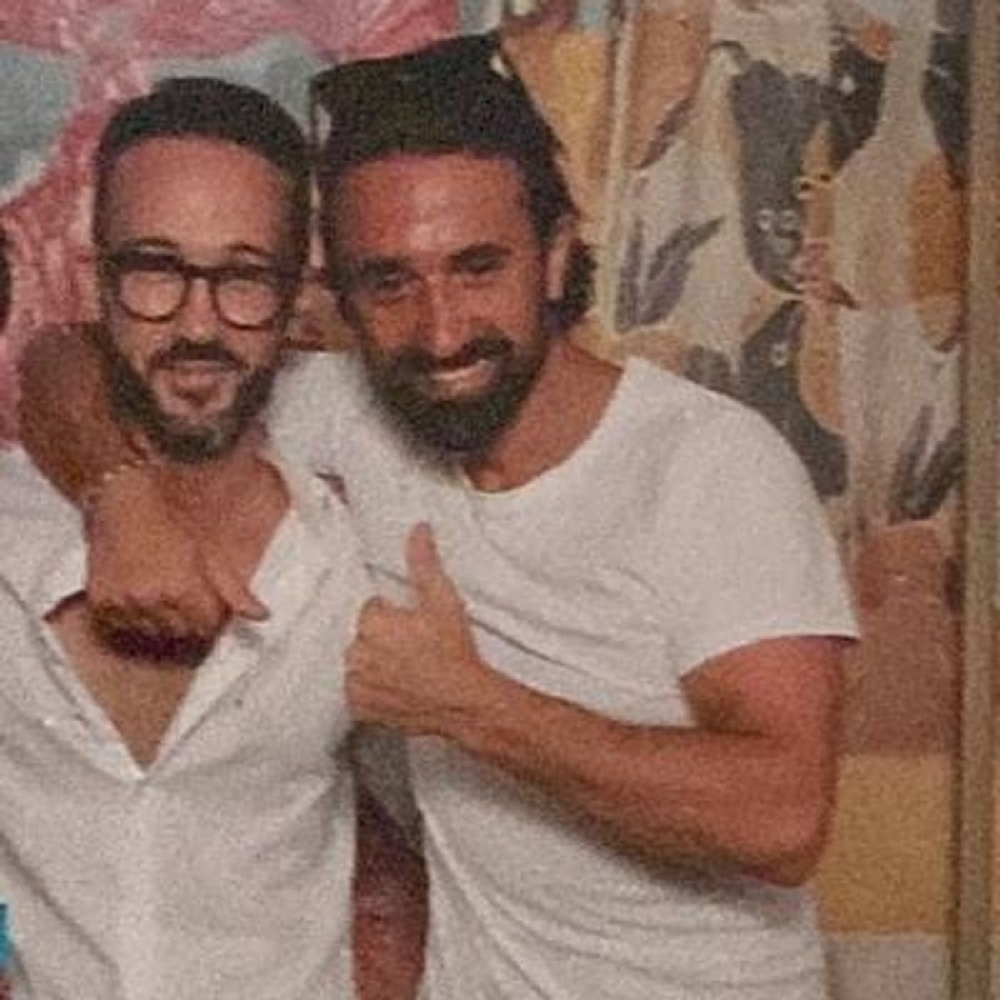 ⁣Andrea e quella serata in pizzeria in cui gli ho svelato un simpatico segreto. La carezza di Alessio.