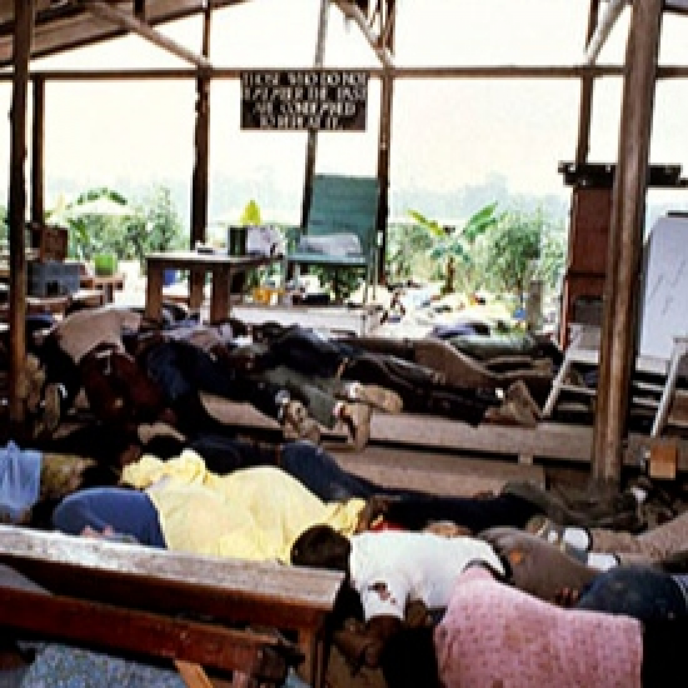 ⁣"El Suicidio Colectivo Más Terrorífico de toda la Historia, La destructiva secta de Jonestown" T10X05