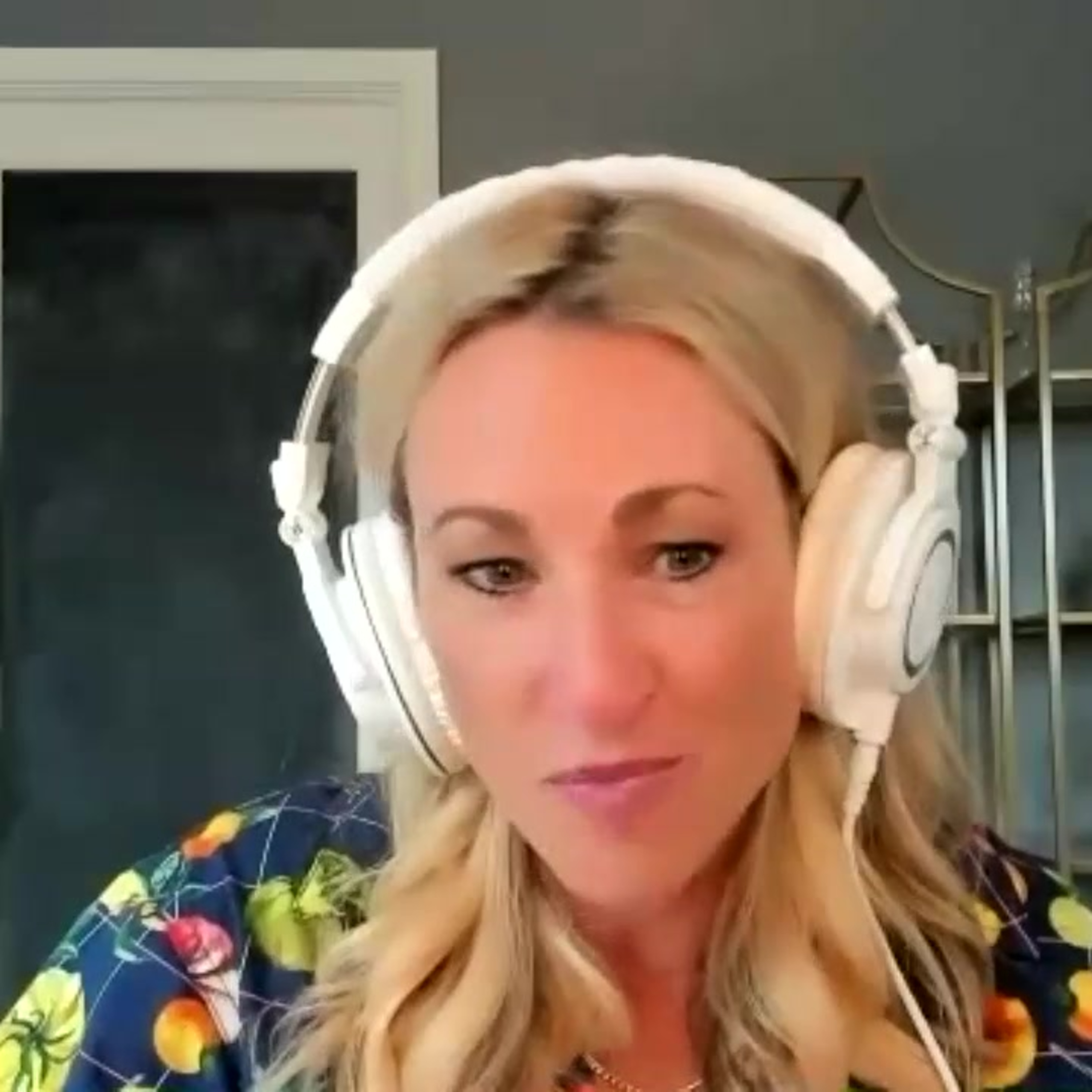 ⁣Fighting for Healthcare Equality and Equity for Women with: Amanda Laden