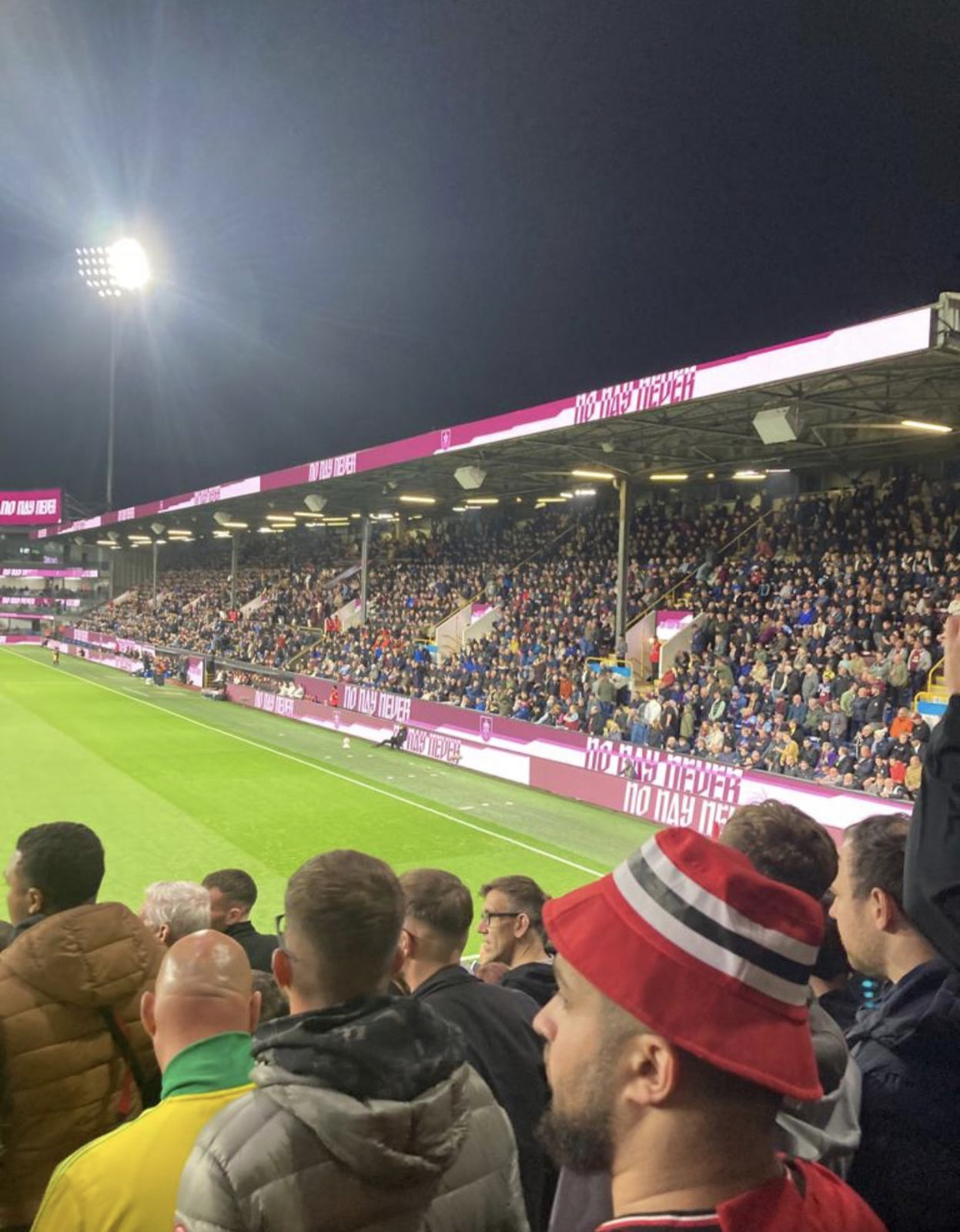 ⁣United We Stand podcast 610. Burnley away.